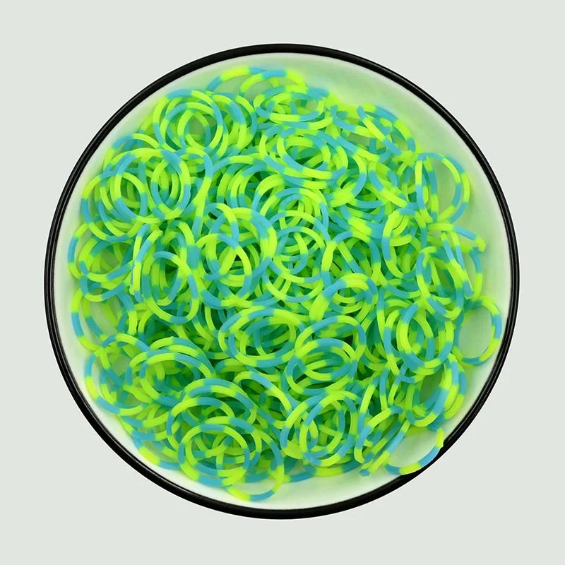600Pcs New ColorTransparent  Fluorescence Glow Bracelets Making Supplies DIY Rubber Loom Bands Wrist Necklaces Child Party Toys