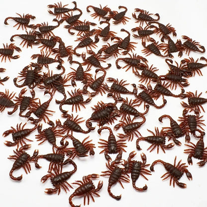 5-50Pcs Halloween gadget Plastic Cockroaches Joke Decoration Props Rubber Toy Gags Practical Jokes Toys Plastic Bugs Cockroach