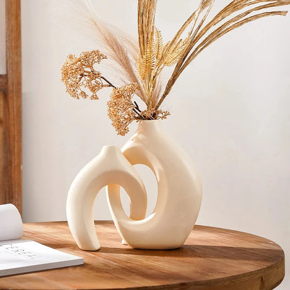 Hollow Nordic Modern  Vase Set of 2 for Modern Home Decor,Plastic imitation ceramic Hollow Flower Vases for Living Room