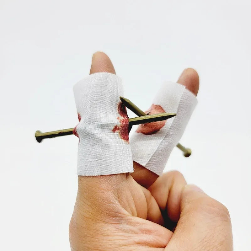 1-5PCS Fake Nail Through Finger Prank Toy Kids Novelty Magic Friend Halloween Scare Trick Joke Toy Practical Fool Jokes Gags