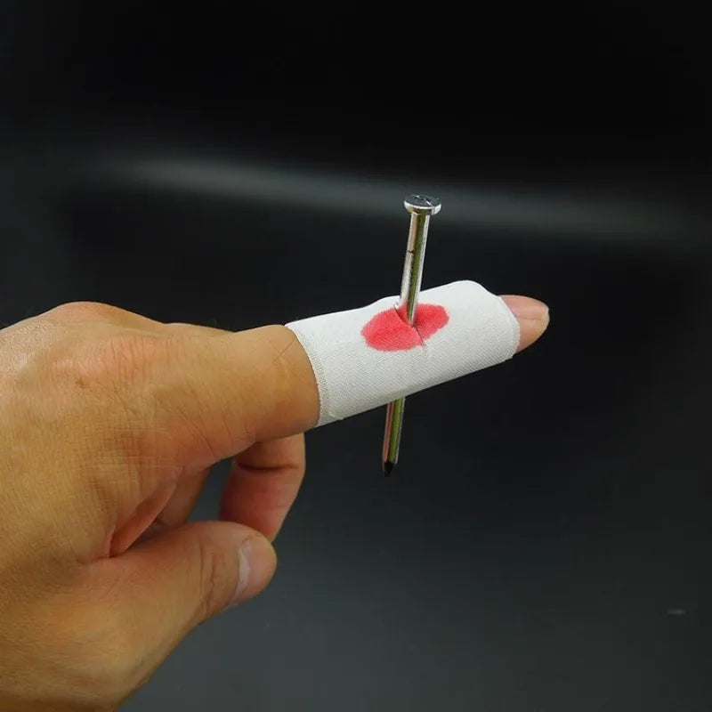 1-5PCS Fake Nail Through Finger Prank Toy Kids Novelty Magic Friend Halloween Scare Trick Joke Toy Practical Fool Jokes Gags
