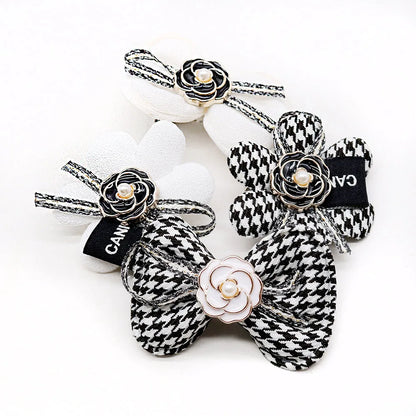 Dog Hair Clips 2PCS Dog Hair Accessories With Alligator Clip Flower Dog Bows Classical Plaid Puppy Bows Pet Supplies For Dogs