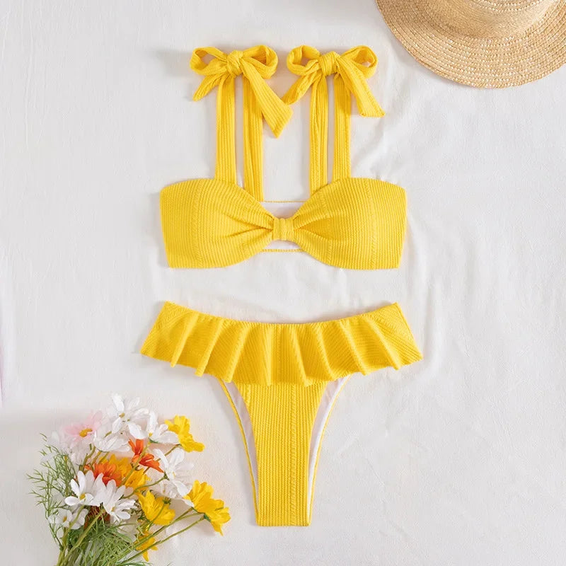 Sexy Knitted Lace Bikini Set Women's Swimsuit Two-Piece Ensemble Separate Top And Bottoms Fashionable Poolside Attire