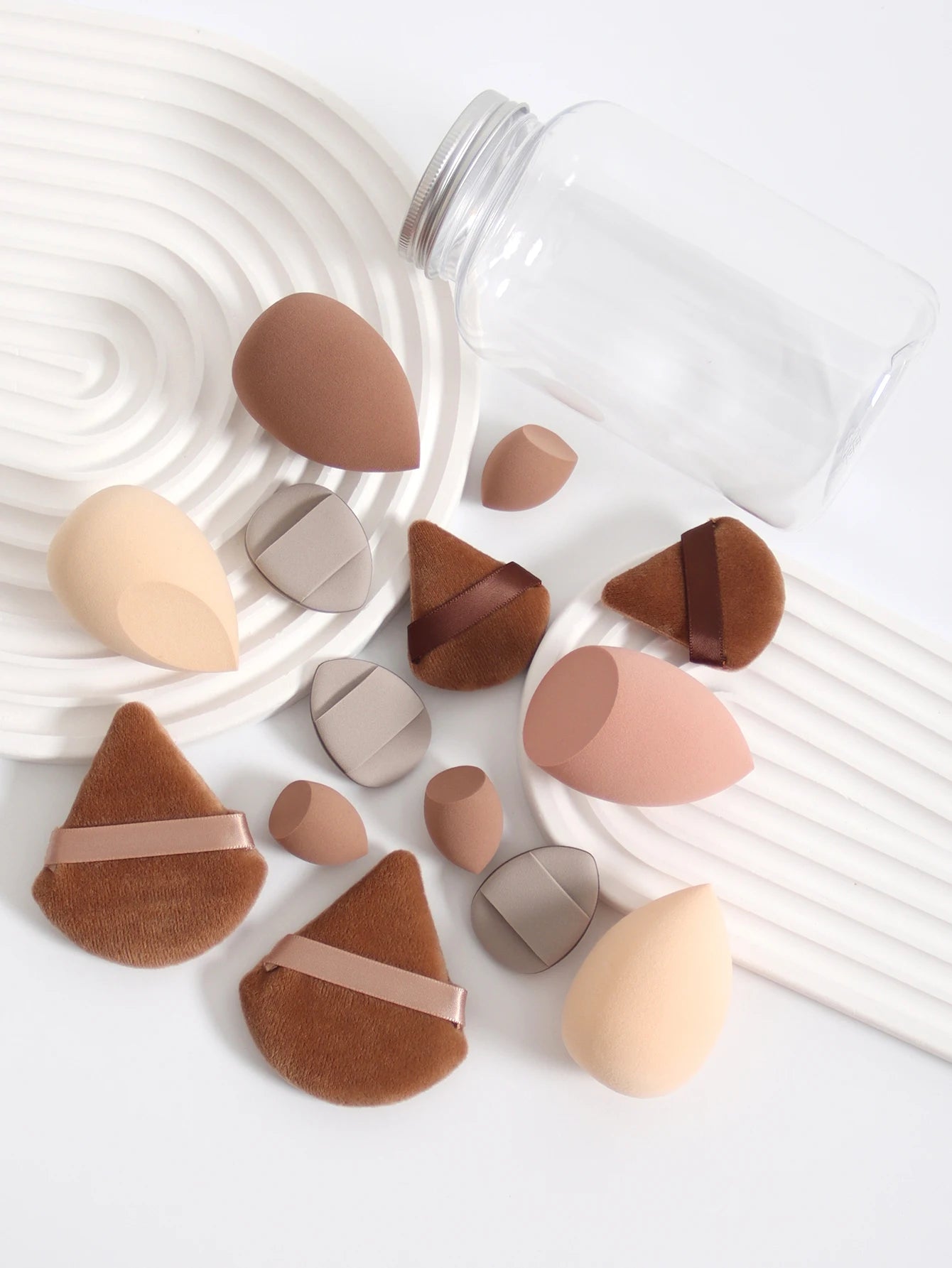 14 Piece Cosmetic Sponge Set, Cosmetic Sponge Finger Puff, Dry and Wet Foundation Make-Up Cosmetic Puff