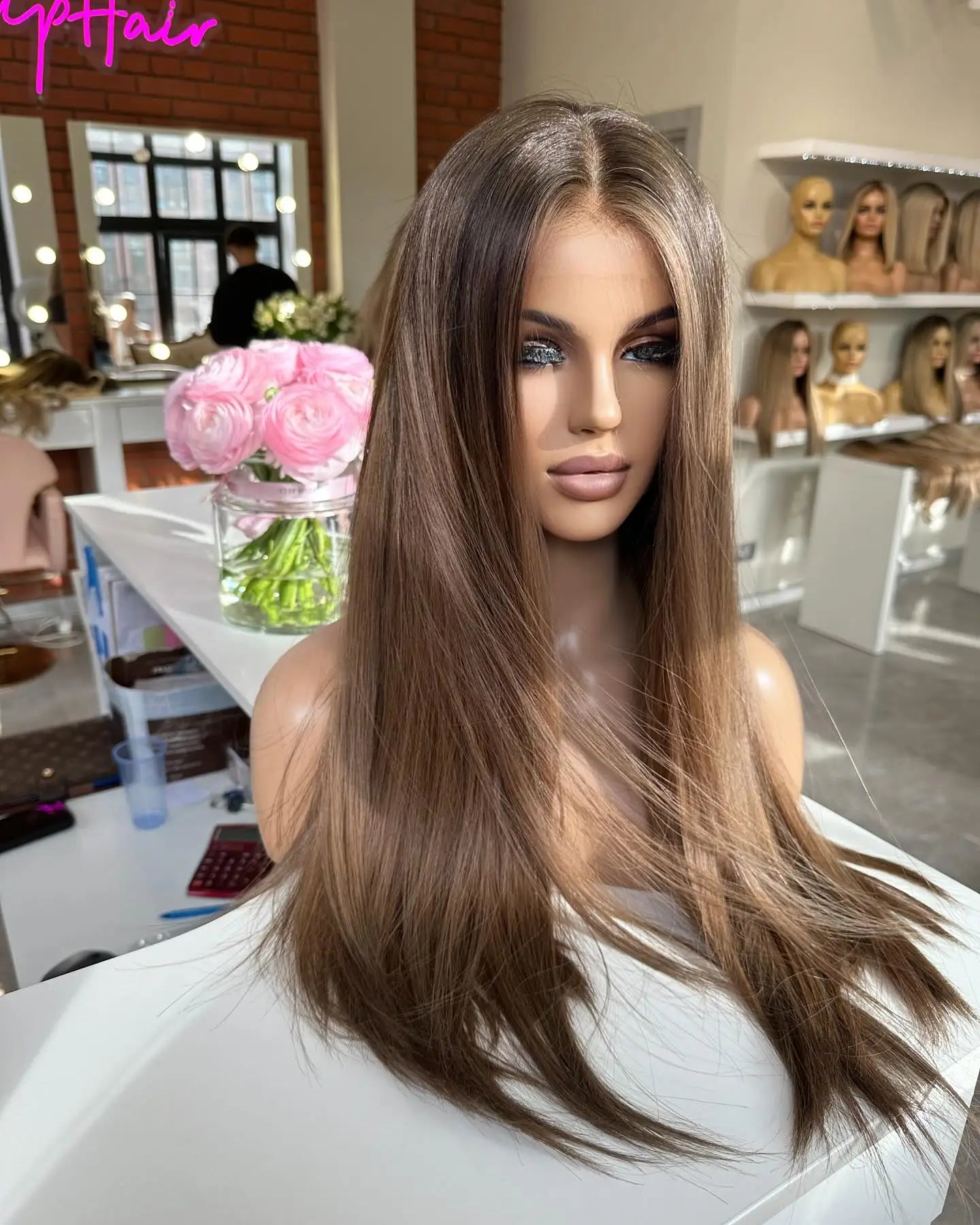 Balayage Mixed Blonde Brown Highlights Long Straight Wig Middle Part 24-Inch Synthetic Fringe Wig Natural Ash Blonde Brown Wig