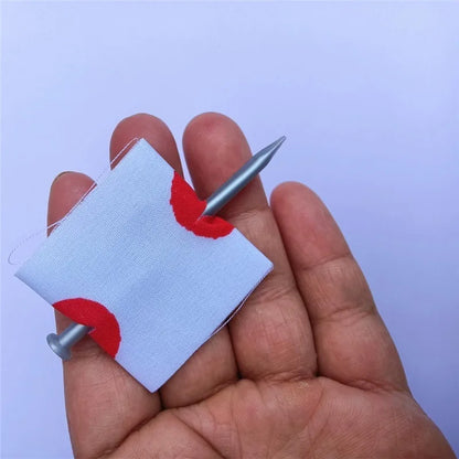 1-5PCS Fake Nail Through Finger Prank Toy Kids Novelty Magic Friend Halloween Scare Trick Joke Toy Practical Fool Jokes Gags