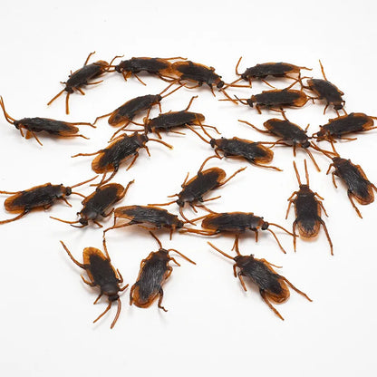 5-50Pcs Halloween gadget Plastic Cockroaches Joke Decoration Props Rubber Toy Gags Practical Jokes Toys Plastic Bugs Cockroach