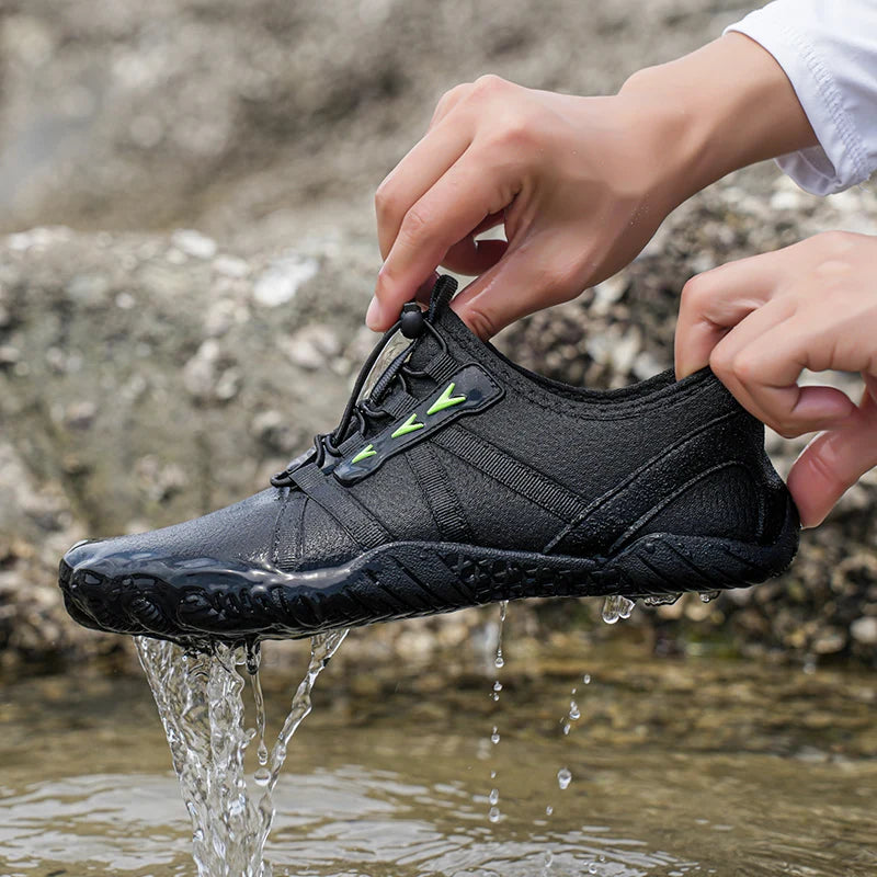 Aqua Shoes Men Beach Barefoot Water Shoes Summer Swimming Light Portable Wader Quick Dry Outdoor Upstream Wading Sneakers