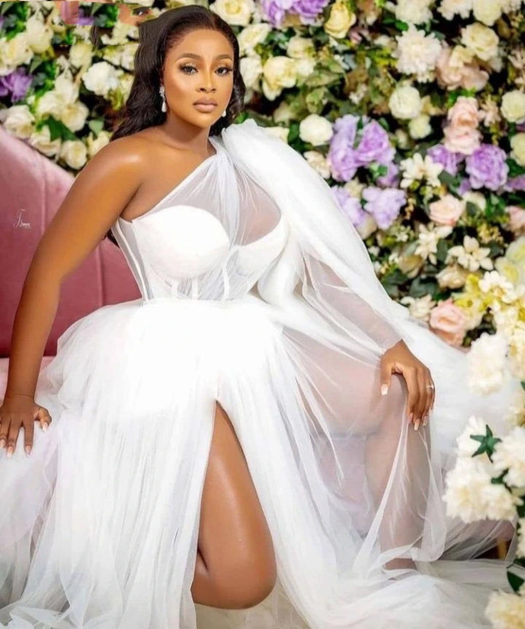 Wedding Robes for Bride Customized One Shoulder Thigh High Slits Kimono Pregnant Party Sleepwear Women Bathrobe Bridal Wrap