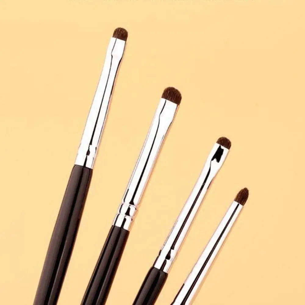 Soft Hairs Eye Makeup Brush Plastic Handle Small Tapered Brush for for Highlighting Eyeshadow/Sleeping Silkworms/Under Eyes