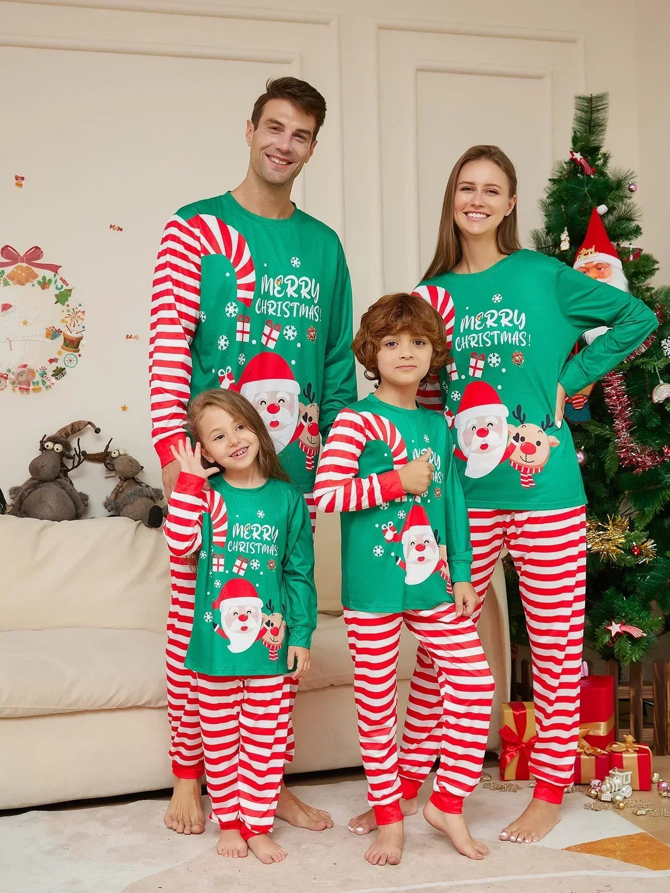 2026 Happy New Year's Clothes Gift Cartoon Family Cute Christmas Pajamas Set Mother Father Kids Matching Outfits Xmas Look Pjs