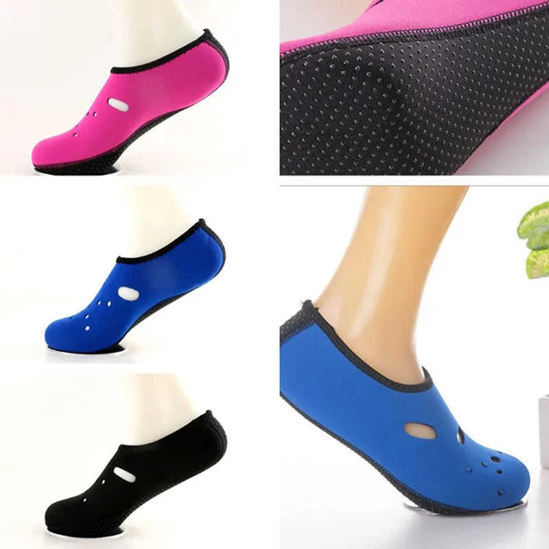 Water Sports Diving Socks Anti Skid Beach Shoes for Women Swimming Surfing Neoprene Socks Adult Diving Shoes Water Shoes
