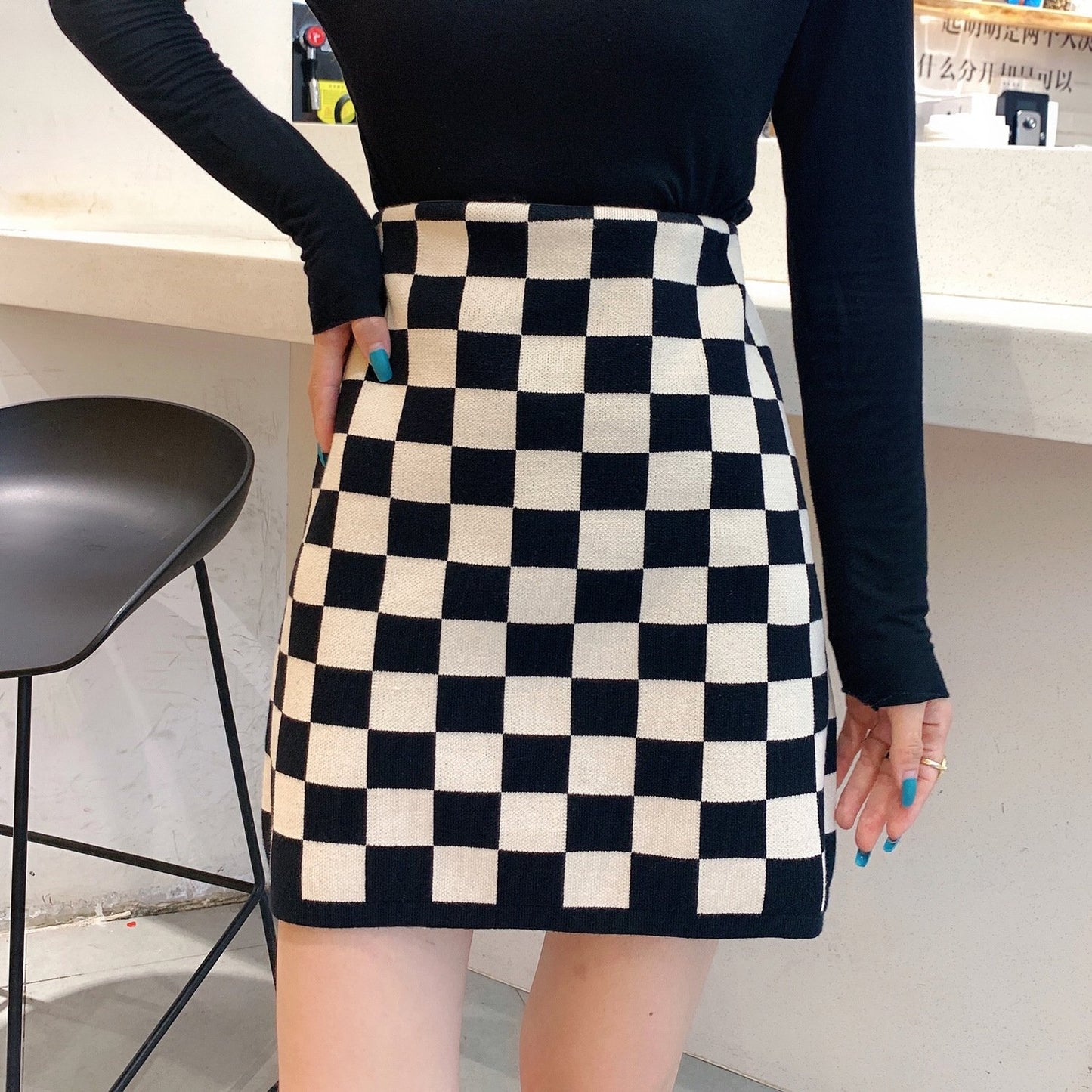 High-Waist Women's Plaid Knitted Skirt